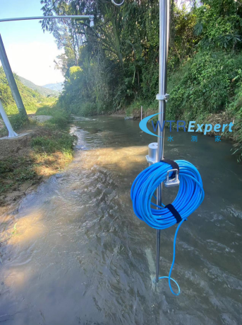 Temporary measurement of river flow .png